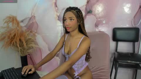 scarlett_star01 online show from 10/20/25, 02:06
