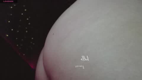 Snapshot of scarlett_vanhelsing chatting on 10/30/25, 06:15 scarlett online show from 10/30/25, 06:15