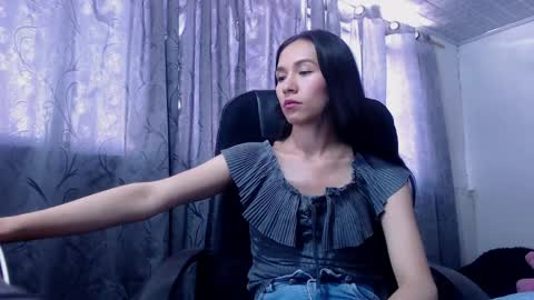 Snapshot of scarlett_vonrose chatting on 04/08/26, 08:31 Scarlett Von Rose online show from 04/08/26, 08:31