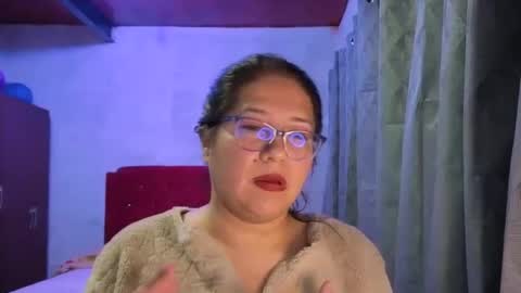 Snapshot of scarlett_widow chatting on 02/07/26, 05:44 scarlett_widow online show from 02/07/26, 05:44