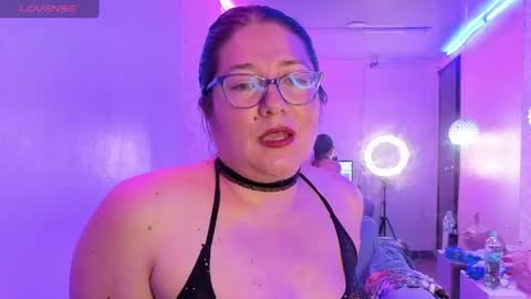 scarlett_widow online show from 05/27/26, 03:36