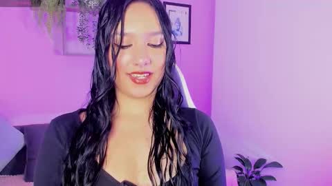 scarlettblake  online show from 10/21/25, 11:44