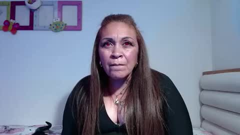 Snapshot of scarlettbooty chatting on 11/01/25, 04:58 scarlettbooty online show from 11/01/25, 04:58