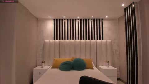 Scarlett online show from 09/12/25, 11:10