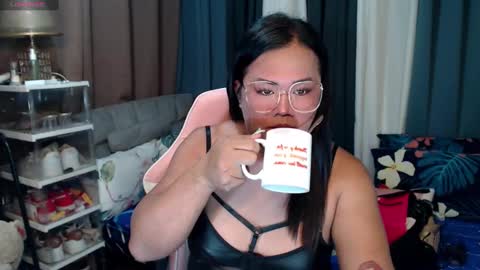 Snapshot of scarlette_adisson_69 chatting on 12/01/24, 06:52 scarlette online show from 12/01/24, 06:52