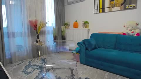 Snapshot of scarlettemptations chatting on 10/09/25, 05:05 Scarlett online show from 10/09/25, 05:05