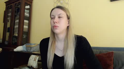 Scarlett online show from 02/02/25, 04:11