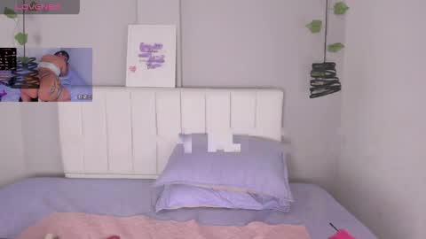 Snapshot of scarletth_jhonsom chatting on 04/08/26, 05:29 Scarleth online show from 04/08/26, 05:29