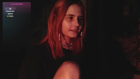 Snapshot of scarlettharrison09 chatting on 10/26/25, 04:46 Scarlett online show from 10/26/25, 04:46