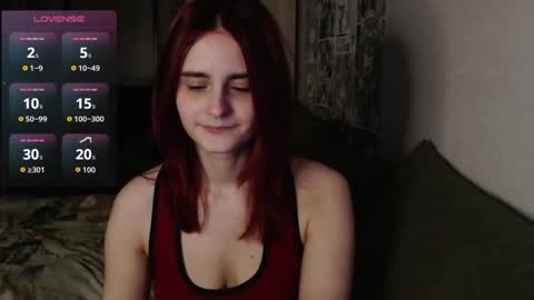 Snapshot of scarlettharrison09 chatting on 12/14/25, 09:08 Scarlett online show from 12/14/25, 09:08