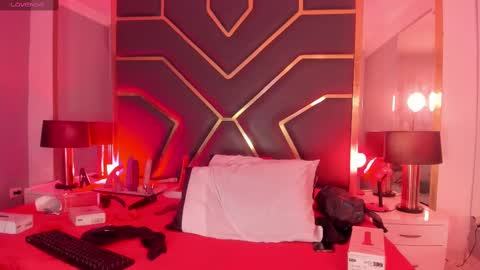 Scarlett Hot online show from 10/01/25, 12:11