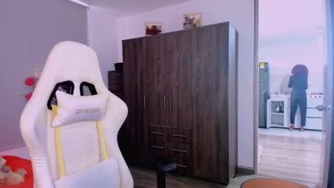 Scarlett online show from 02/09/26, 09:19