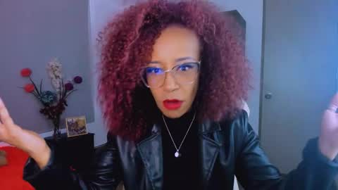 Snapshot of scarlettmalbec chatting on 03/27/26, 08:41 Scarlett online show from 03/27/26, 08:41