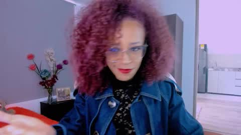 Snapshot of scarlettmalbec chatting on 03/28/26, 09:36 Scarlett online show from 03/28/26, 09:36