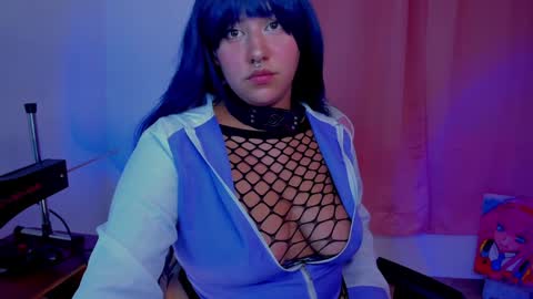Snapshot of scarlettqueen56 chatting on 01/21/25, 12:46 chloe online show from 01/21/25, 12:46