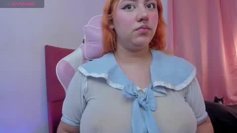 Snapshot of scarlettqueen56 chatting on 02/28/25, 03:37 chloe online show from 02/28/25, 03:37