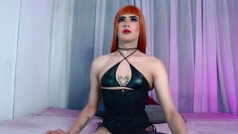Snapshot of scarlettqueencs chatting on 10/03/25, 05:37 Scarlett online show from 10/03/25, 05:37