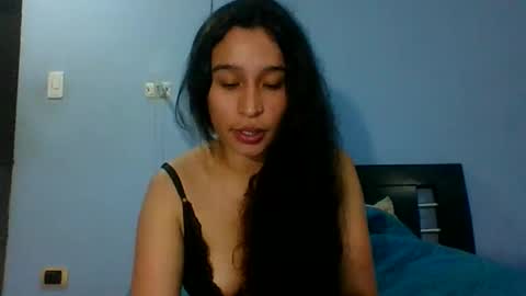 Snapshot of scarlettscottx chatting on 04/21/26, 02:51 Nataly online show from 04/21/26, 02:51