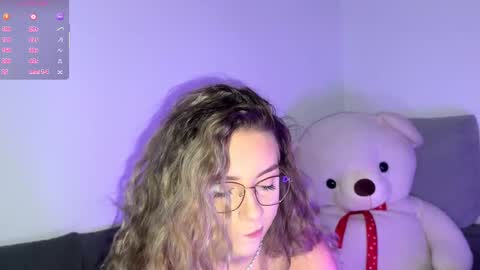 ScarlettSmithz online show from 11/16/25, 08:03