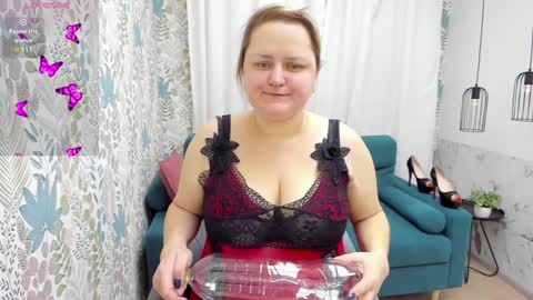 Snapshot of scarlettsoft chatting on 01/17/25, 05:53 Scarlett online show from 01/17/25, 05:53