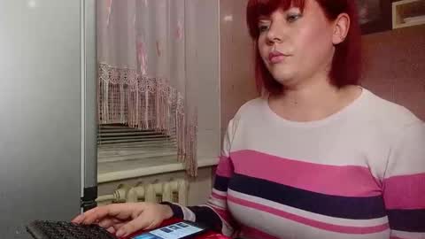 Snapshot of scarlettwave chatting on 12/01/25, 05:40 Anya online show from 12/01/25, 05:40