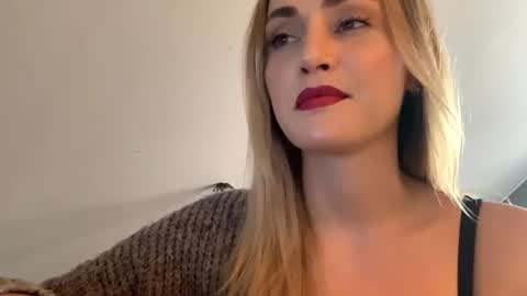 Snapshot of scarlettxblonde chatting on 04/04/26, 02:14 ScarlettxBlonde online show from 04/04/26, 02:14