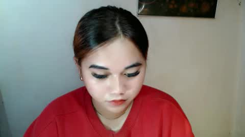 Snapshot of scarletvamp chatting on 01/08/26, 02:47 scarletvamp online show from 01/08/26, 02:47