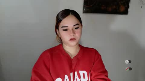 Snapshot of scarletvamp chatting on 02/07/26, 10:35 scarletvamp online show from 02/07/26, 10:35