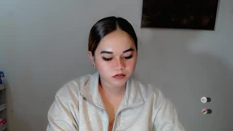 Snapshot of scarletvamp chatting on 02/15/26, 09:55 scarletvamp online show from 02/15/26, 09:55