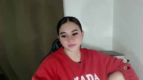 Snapshot of scarletvamp chatting on 02/23/26, 11:24 scarletvamp online show from 02/23/26, 11:24