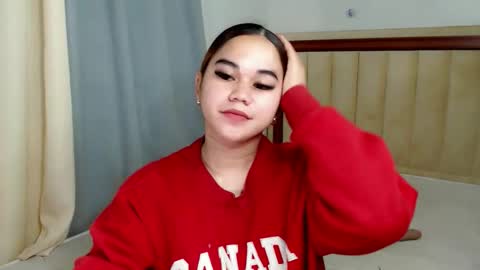 Snapshot of scarletvamp chatting on 03/01/26, 08:00 scarletvamp online show from 03/01/26, 08:00