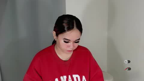 Snapshot of scarletvamp chatting on 03/11/26, 01:22 scarletvamp online show from 03/11/26, 01:22