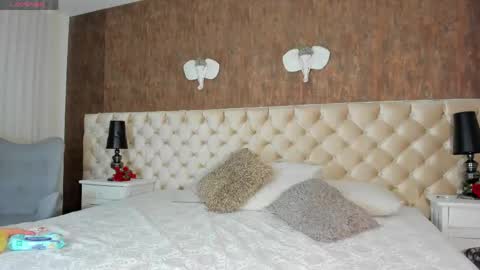 Scarlet online show from 03/02/26, 04:47