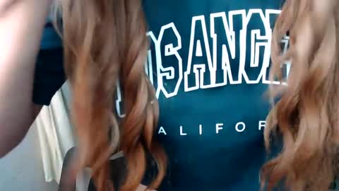 Queen Scarlet online show from 02/03/25, 01:40