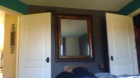 scarredhearted online show from 10/25/25, 02:56