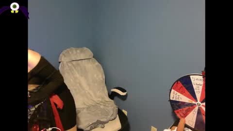 Snapshot of scarslutwitch chatting on 11/29/25, 09:45 ScarSlutWitch online show from 11/29/25, 09:45