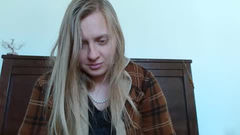 Snapshot of scartit chatting on 01/07/25, 10:08 ScarTit Bernhard online show from 01/07/25, 10:08