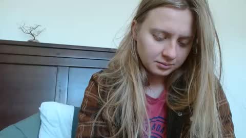 Snapshot of scartit chatting on 01/14/25, 07:00 ScarTit Bernhard online show from 01/14/25, 07:00