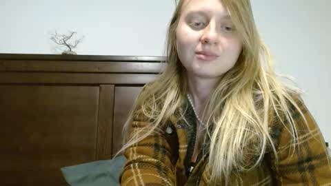 Snapshot of scartit chatting on 01/16/25, 05:00 ScarTit Bernhard online show from 01/16/25, 05:00