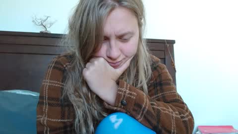 Snapshot of scartit chatting on 01/17/25, 11:29 ScarTit Bernhard online show from 01/17/25, 11:29