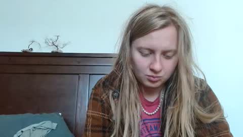 Snapshot of scartit chatting on 02/12/25, 10:37 ScarTit Bernhard online show from 02/12/25, 10:37