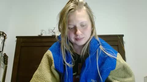 Snapshot of scartit chatting on 02/15/25, 05:30 ScarTit Bernhard online show from 02/15/25, 05:30