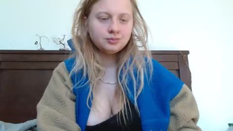 Snapshot of scartit chatting on 02/23/25, 05:29 ScarTit Bernhard online show from 02/23/25, 05:29