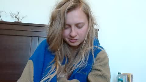 Snapshot of scartit chatting on 02/23/25, 09:05 ScarTit Bernhard online show from 02/23/25, 09:05