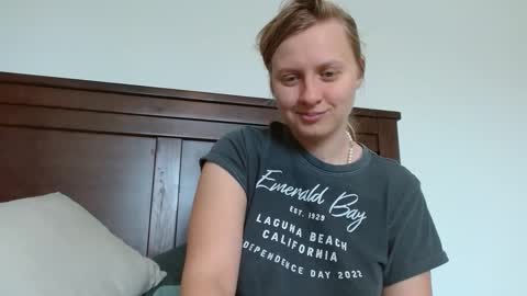 Snapshot of scartit chatting on 03/01/25, 06:43 ScarTit Bernhard online show from 03/01/25, 06:43