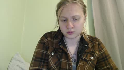 Snapshot of scartit chatting on 09/28/25, 08:47 ScarTit Bernhard online show from 09/28/25, 08:47