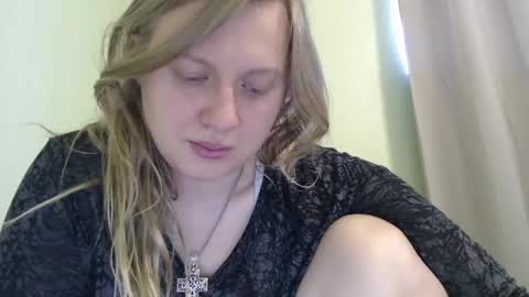 Snapshot of scartit chatting on 10/04/25, 07:12 ScarTit Bernhard online show from 10/04/25, 07:12