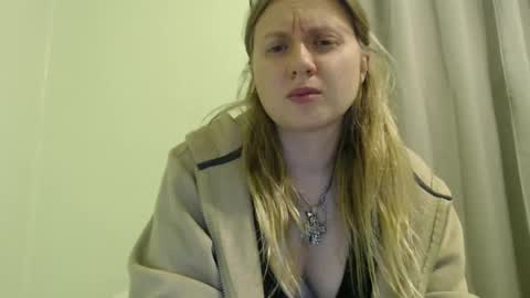 Snapshot of scartit chatting on 10/16/25, 03:40 ScarTit Bernhard online show from 10/16/25, 03:40