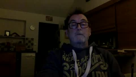 Snapshot of scbiggersballs chatting on 03/22/26, 02:04 scbiggersballs online show from 03/22/26, 02:04