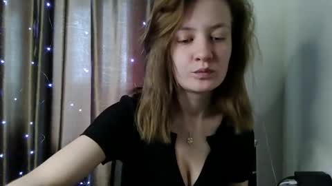 Snapshot of scented_elsa chatting on 02/16/26, 08:21 Elsa online show from 02/16/26, 08:21